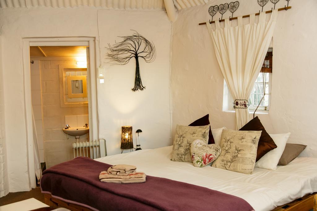 Karoo Soul Vandrerhjem Oudtshoorn Rom bilde