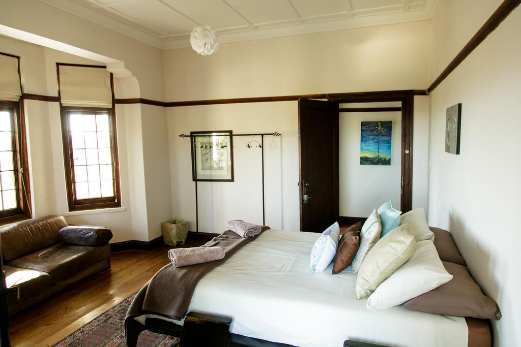 Karoo Soul Vandrerhjem Oudtshoorn Rom bilde