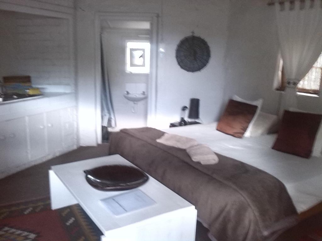 Karoo Soul Vandrerhjem Oudtshoorn Rom bilde