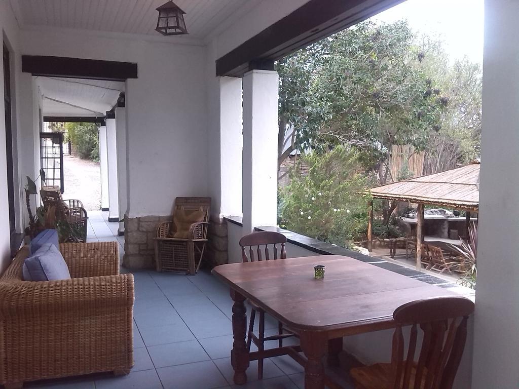 Karoo Soul Vandrerhjem Oudtshoorn Rom bilde