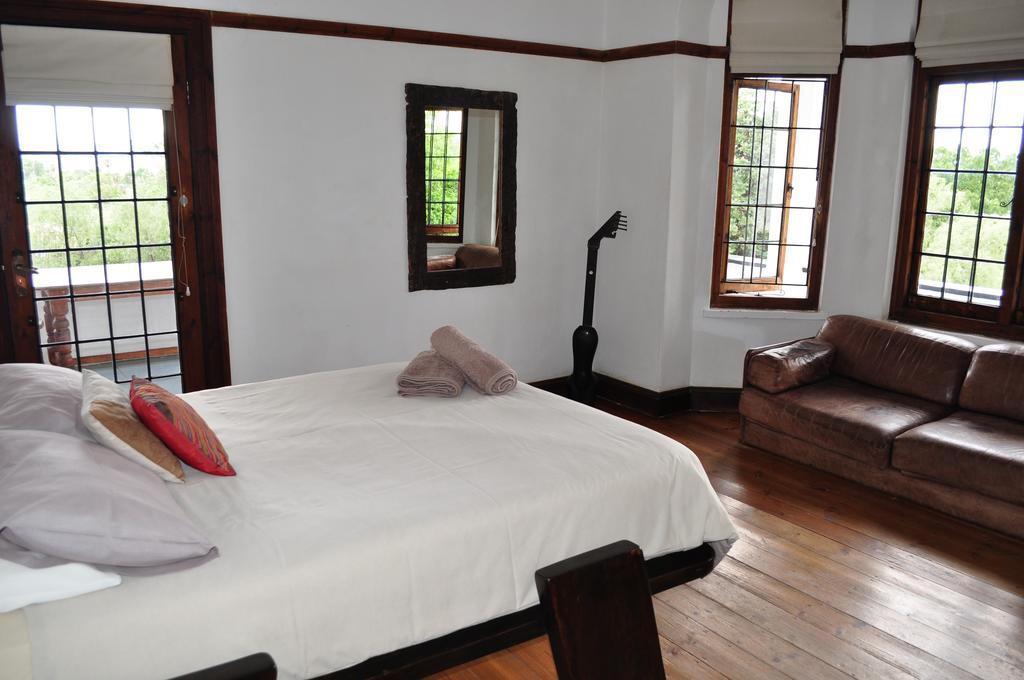 Karoo Soul Vandrerhjem Oudtshoorn Rom bilde